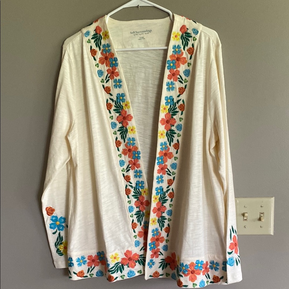 Floral Embroidered Cotton Topper